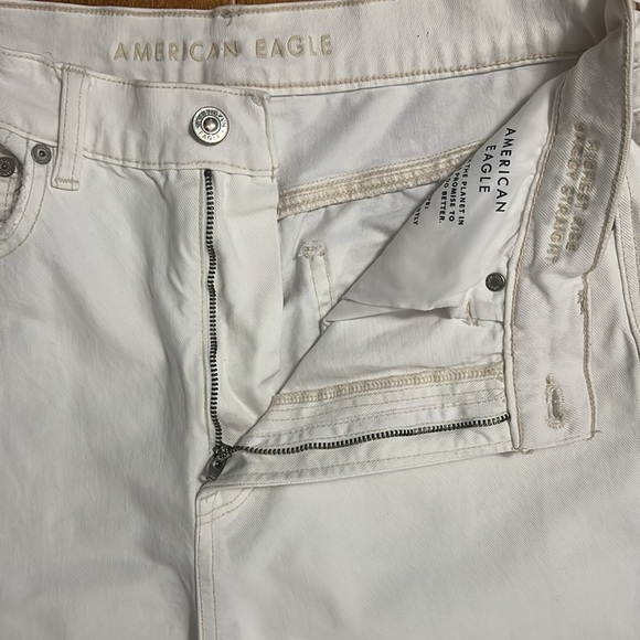 American Eagle Highest Rise Jeans Size 12 Short White Relaxed Casual Coastal - Picture 5 of 16
